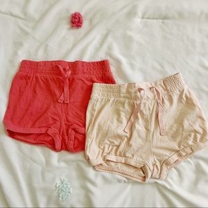 Set / Bundle of 2 18-24Mo Baby Gap Bubble Shorts